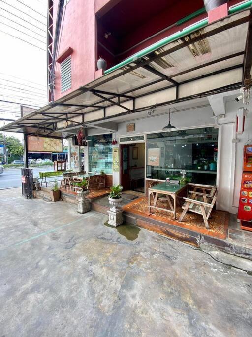 Ratanawong Place 807 Bangkok Kültér fotó